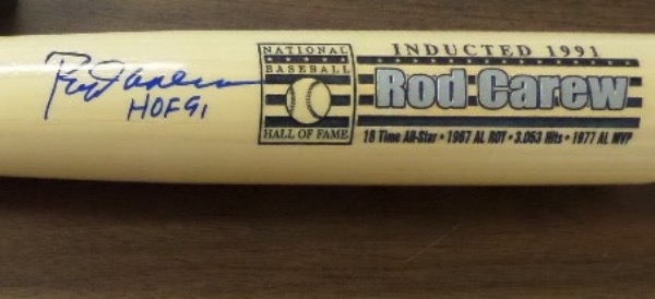 This mint, perfect and clean Cooperstown Bat Company bat comes blue sharpie, barrel signed by the high dollar HOF jhitter and grades a clean, IN PERSON obtained 10 all over. None better, and of course we can lifetime guarantee it. 
