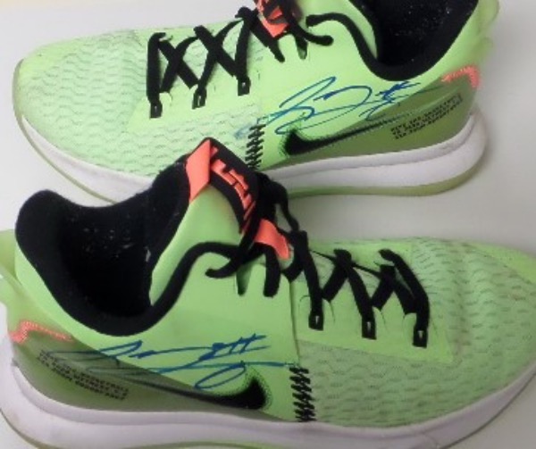 This pair of lime green and black Nike Air Zooms are size 13 and game style that Lebron would wear on the court.  Obviously not worn by Lebron as he is 2 sizes larger, but these are limited-edition and were lightly worn by someone as i can see very moderate usage. Both shoes comes signed by Lebron superbly in blue sharpie on the outer side for easy display! Great for display and can even sell separately if you like! High retail. 