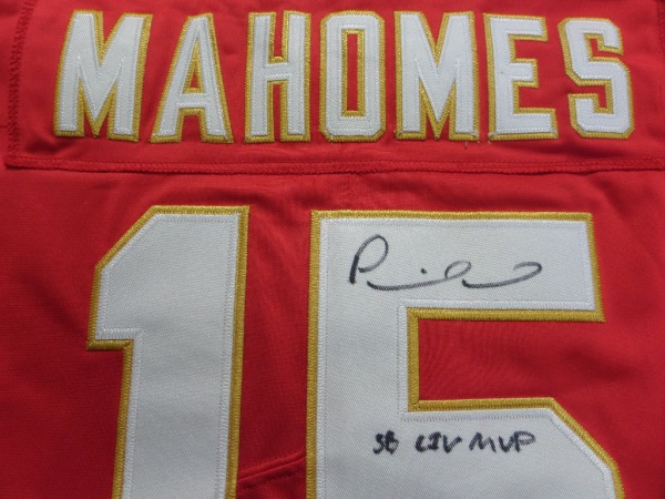 Patrick Mahomes Autographed Kansas City Super Bowl LIV Football Jersey - BAS