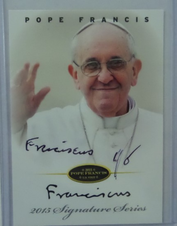 This 2015 Signature Series SS2 Pope Francis authentic signature card is from the Catholic Association of America, and comes to us in NM/MT condition!  It is hand-signed in black sharpie or flair pen by the Pope himself, is 100% authentic, and retail is high hundreds!