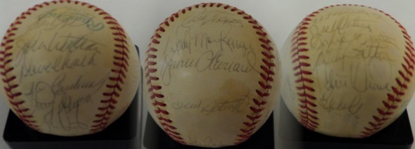 Even though this team lost in the world series to the Phillies, it was star studded, and a great ball club. This ball is official from the AL, has Lee MacPhail as the Commish, and comes ink signed by 23. Of course George Brett, Willie Wilson, Porter and Quisenberry are here, and an honest grade would be a 6-7. Impossible to find, and sold her at the "Corner" with NO reserve! 