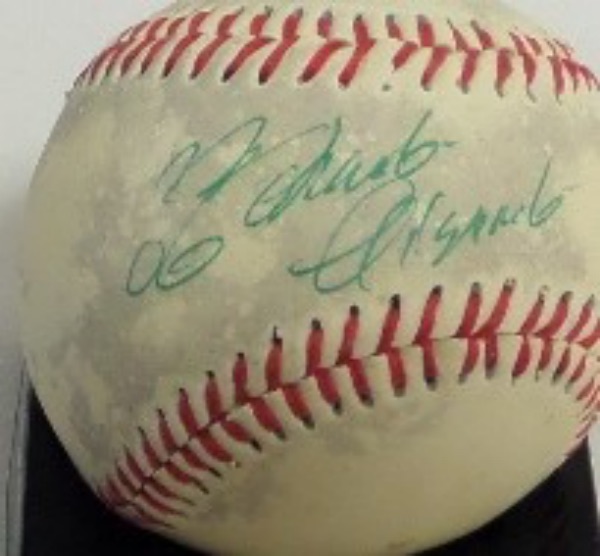 This Little League baseball from Worth is in G+/VG condition, and comes hand-signed on the sweet spot in green ink by Pirates legendary figure, Roberto Clemente.  This is a very nice signature, grading a solid 7 overall, and with his tragic death now 50+ years ago, retail is well into the thousands, but we'll start the bidding with a rock bottom, low, low minimum!